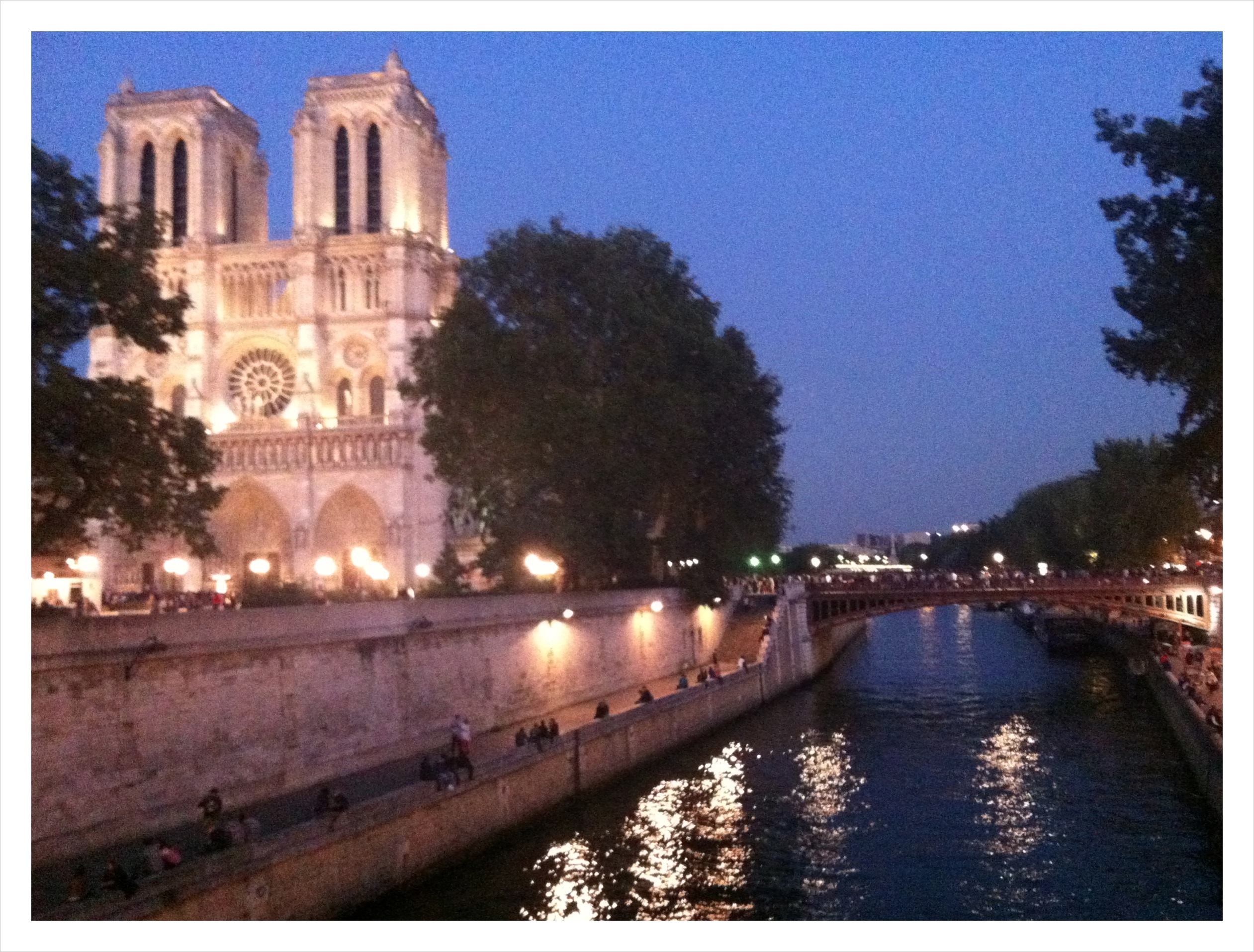 notre-dame-cathedral-in-paris-at-sunset.jpg